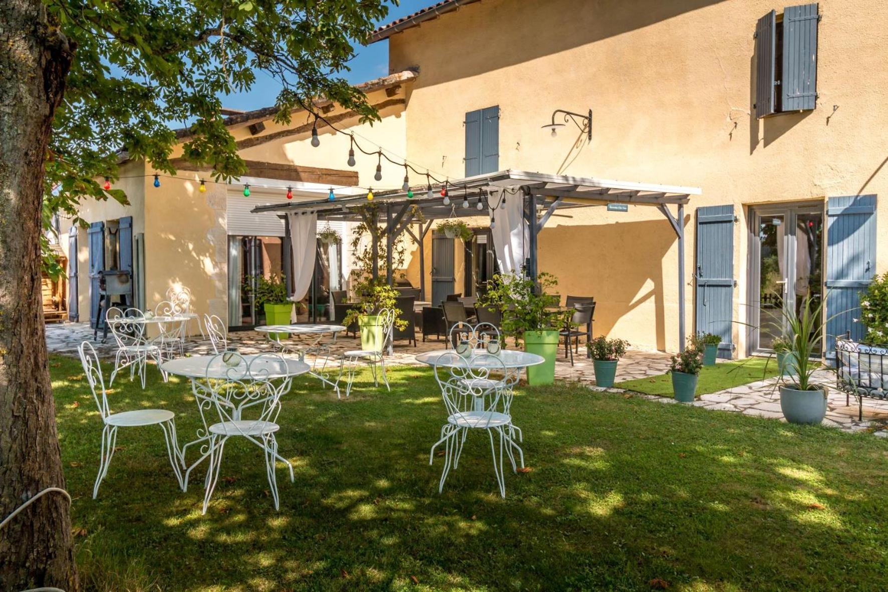 Chambres D'Hotes La Vigneronne Senouillac Экстерьер фото