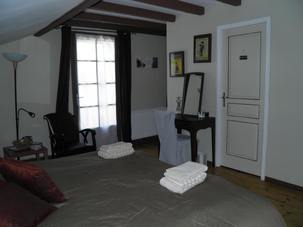 Chambres D'Hotes La Vigneronne Senouillac Номер фото