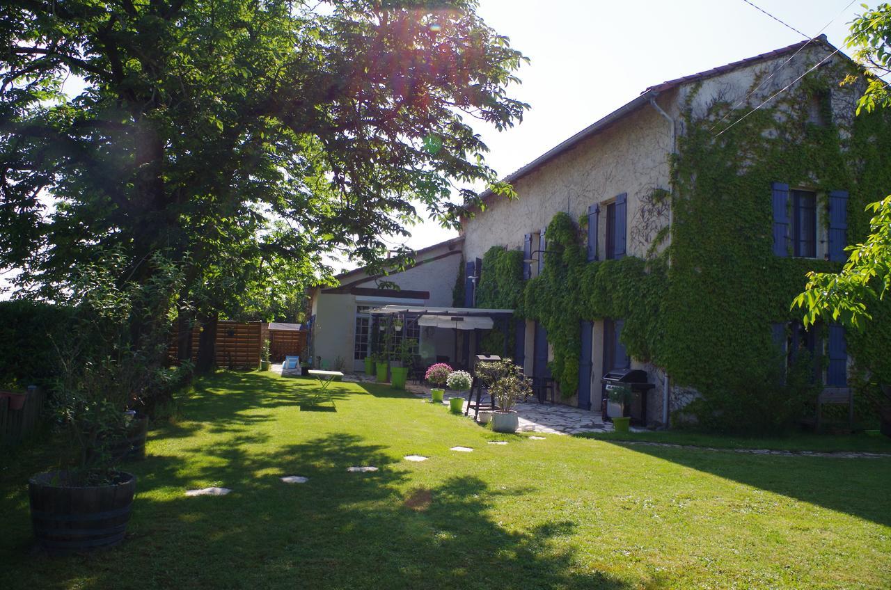 Chambres D'Hotes La Vigneronne Senouillac Экстерьер фото