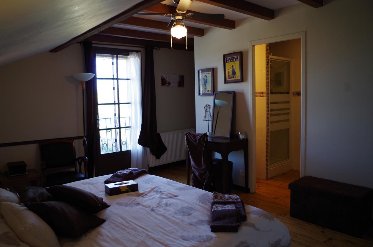Chambres D'Hotes La Vigneronne Senouillac Экстерьер фото