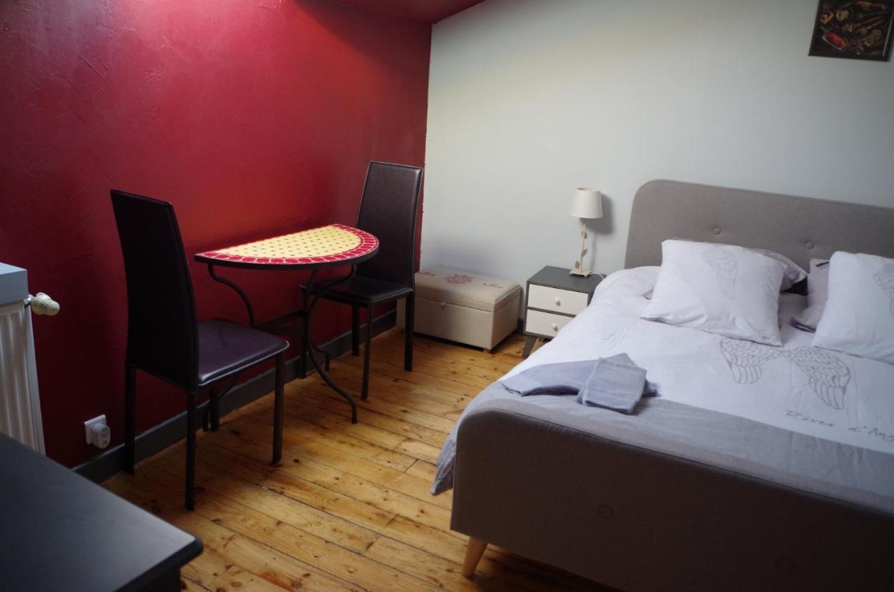 Chambres D'Hotes La Vigneronne Senouillac Экстерьер фото