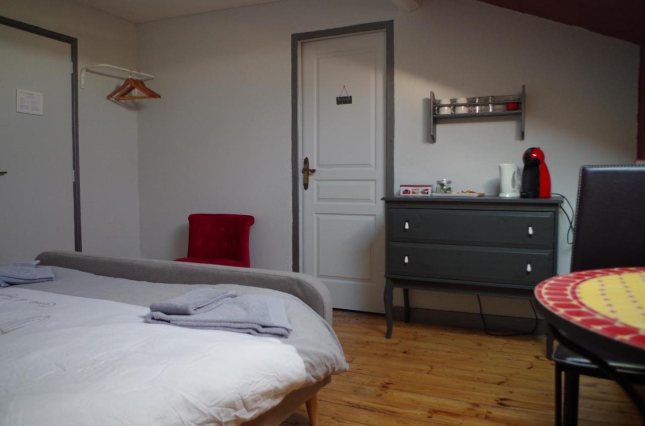 Chambres D'Hotes La Vigneronne Senouillac Экстерьер фото